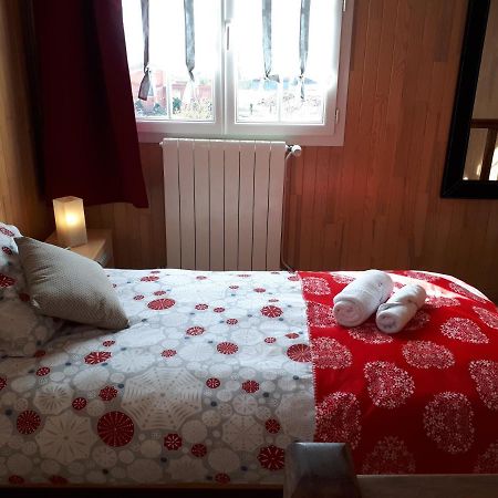 L'Aur~Elie Bed & Breakfast Lalinde Eksteriør bilde