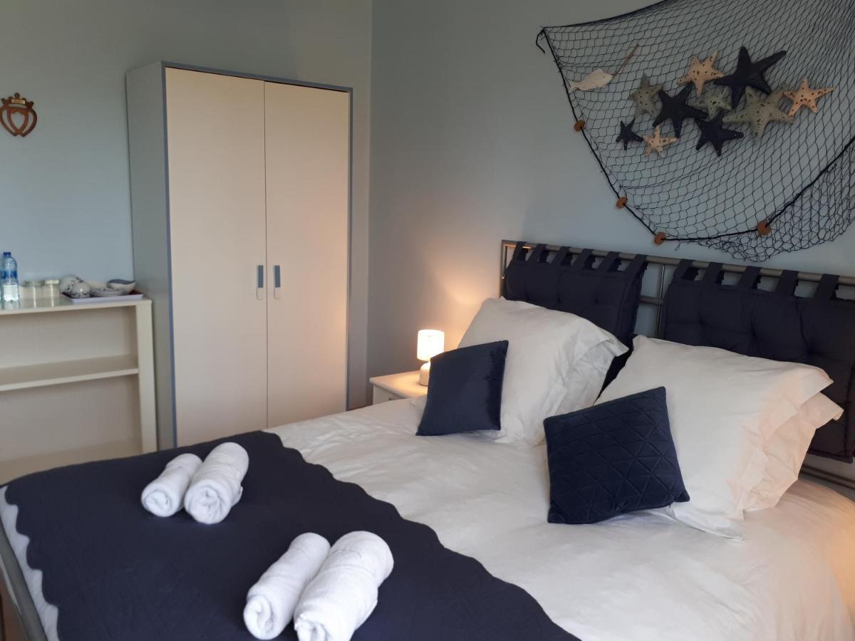 L'Aur~Elie Bed & Breakfast Lalinde Eksteriør bilde