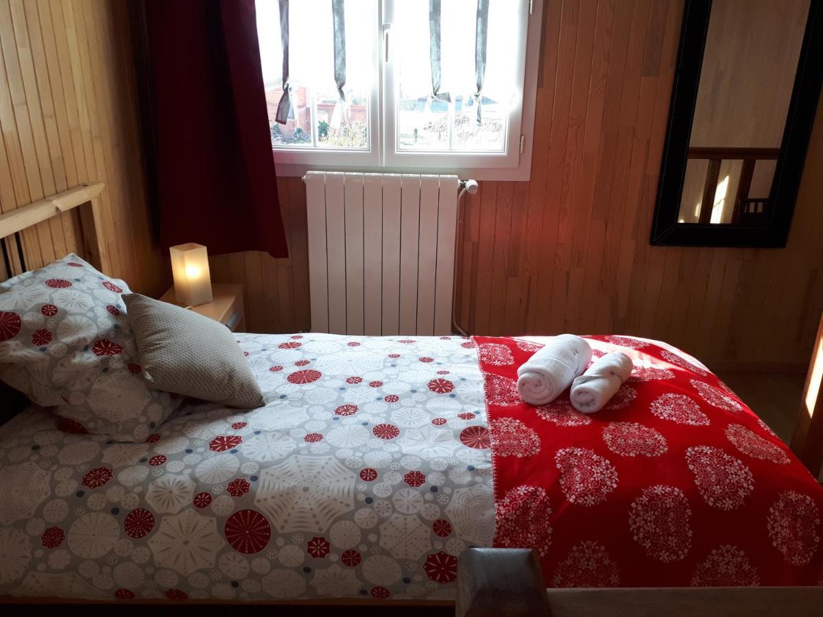 L'Aur~Elie Bed & Breakfast Lalinde Eksteriør bilde