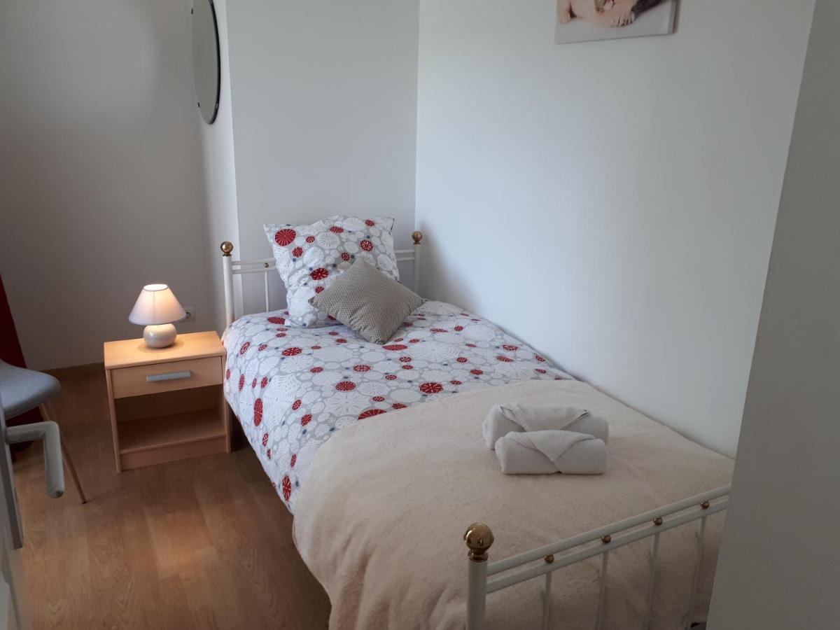 L'Aur~Elie Bed & Breakfast Lalinde Eksteriør bilde