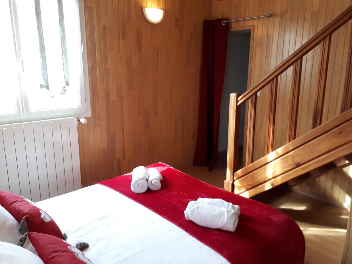 L'Aur~Elie Bed & Breakfast Lalinde Eksteriør bilde